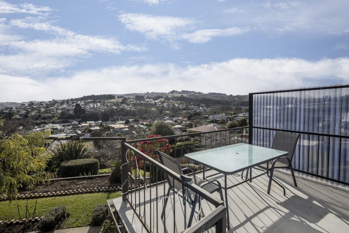 84 District Road, Green Island, Dunedin - Carousel 1
