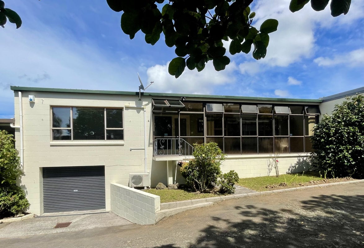 4/2 Risk Road, Remuera, Auckland - Carousel 1
