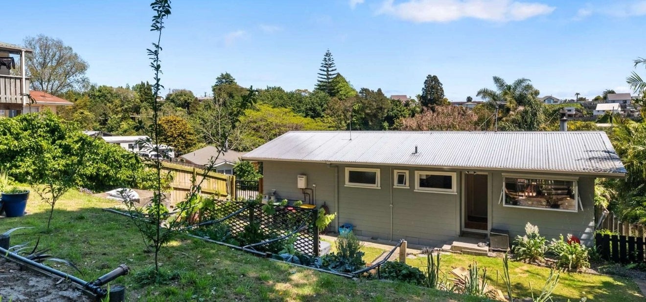 1161 Cameron Road, Gate Pa, Tauranga - Carousel 14