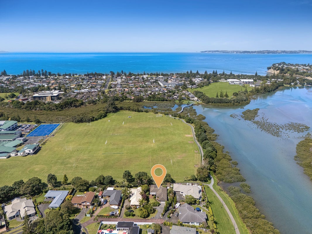 47 Settlers Grove, Orewa, Orewa - Carousel 2