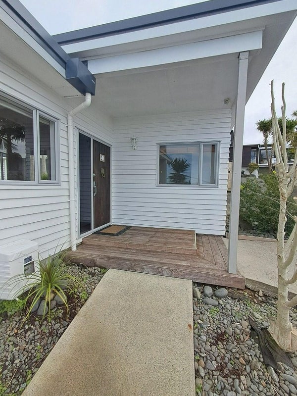 1/21 Hythe Terrace, Mairangi Bay, Auckland - Carousel 2