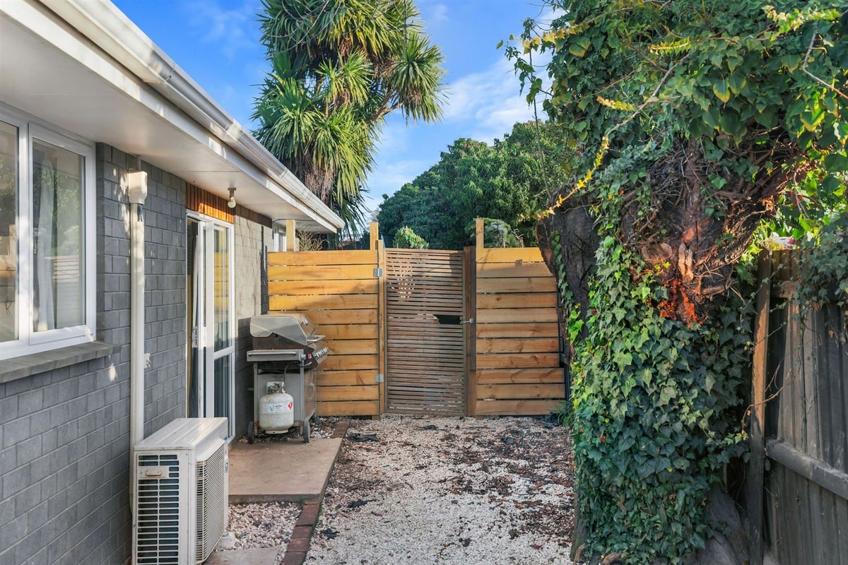 143A Buchanans Road, Hei Hei, Christchurch - Carousel 25