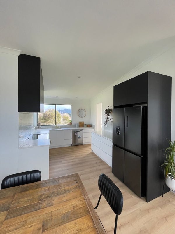 21 Athenree Road, Athenree, Katikati - Carousel 2