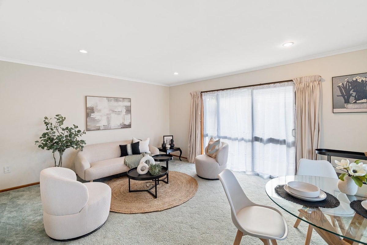 1/11 Owens Terrace, Upper Riccarton, Christchurch City, Canterbury - Carousel 2