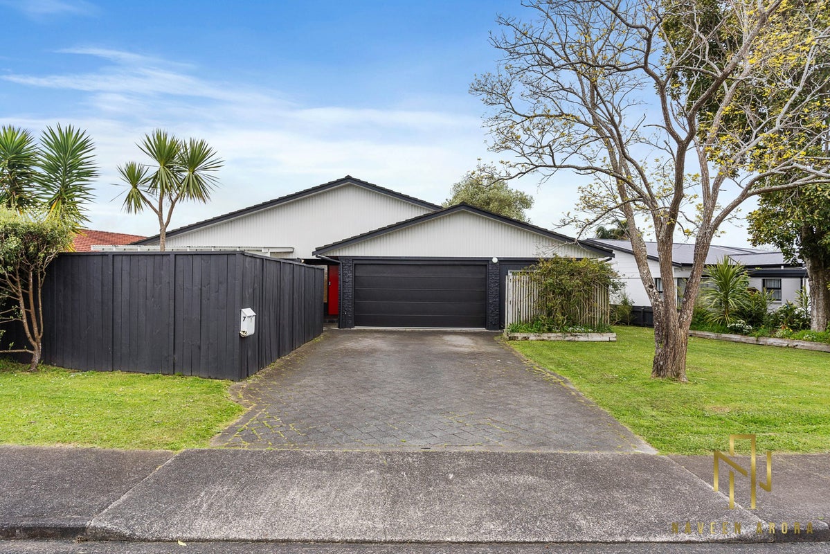 7 Lakeside Drive, Pahurehure, Papakura - Carousel 1