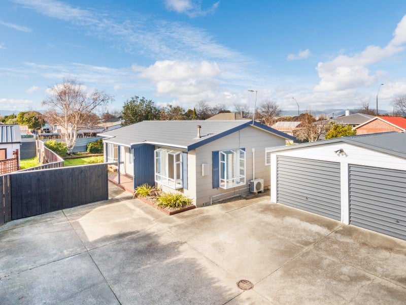 18 Coromandel Court, Roslyn, Palmerston North - Carousel 17