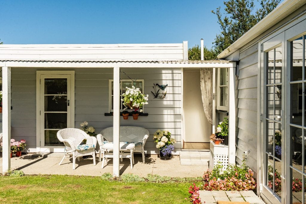 17 George Street, Milton, Milton - Carousel 2