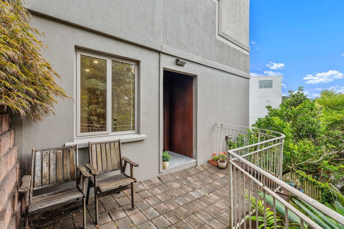 21 Maui Grove, Remuera, Auckland - Carousel 2