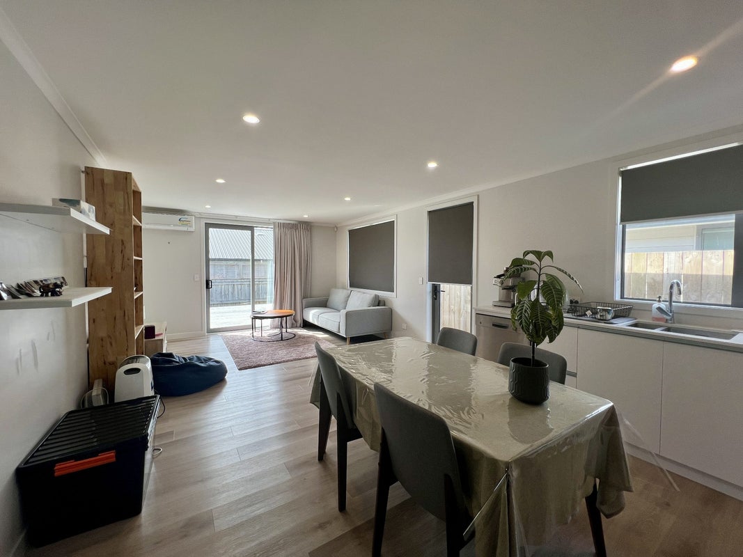 18A Yanicks Crescent, Fitzroy, Hamilton - Carousel 2