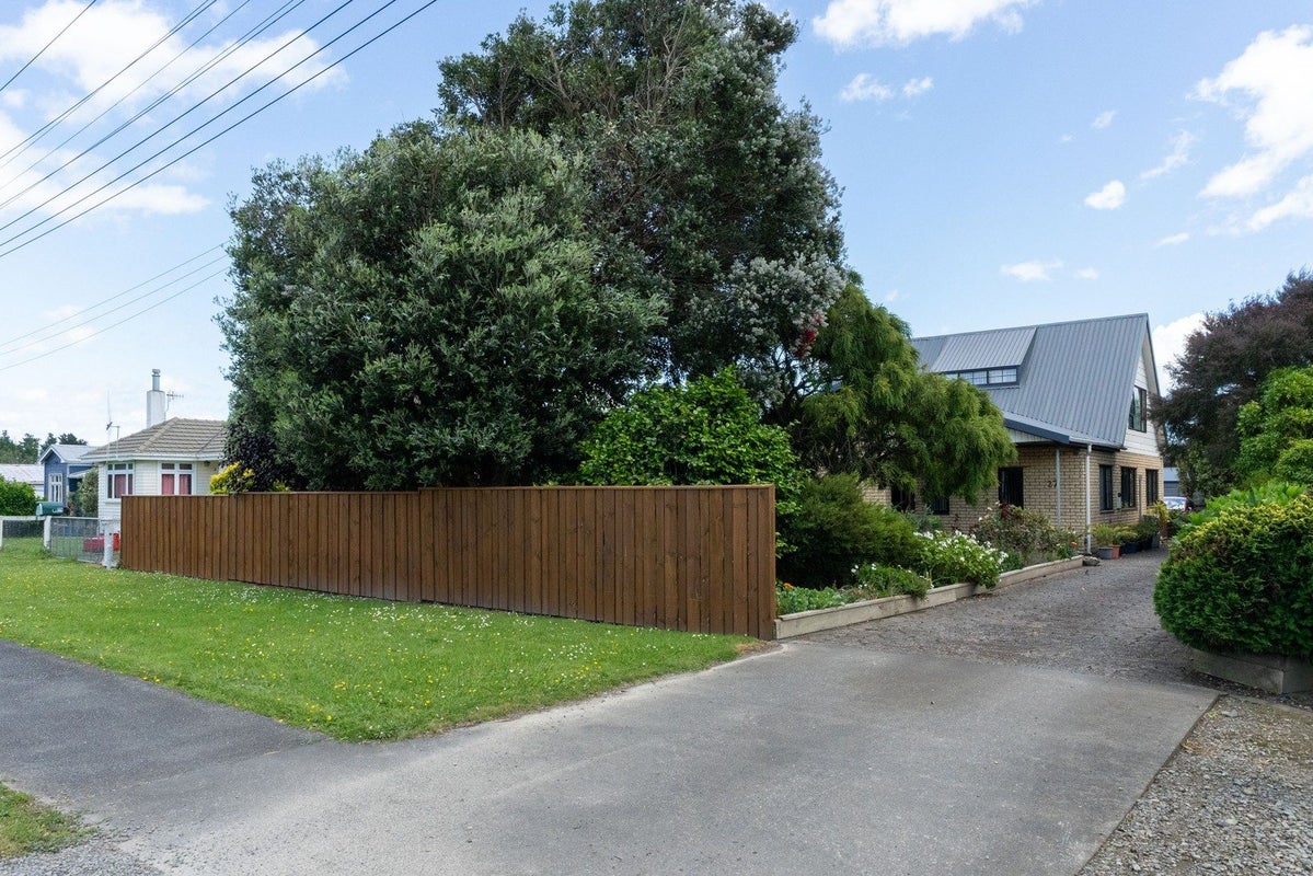 27 Vogel Street, Shannon, Shannon - Carousel 24