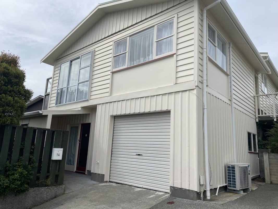 14 Carluke Street, Paparangi, Wellington - Carousel 1