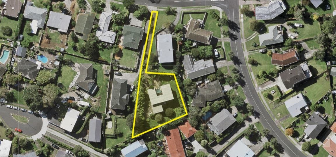 23 Downsview Road, Pakuranga Heights, Auckland - Carousel 1
