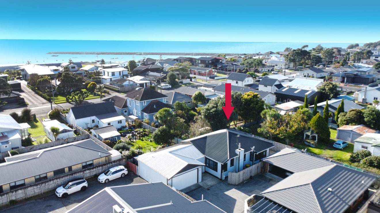 482B St Aubyn Street, Moturoa, New Plymouth - Carousel 1