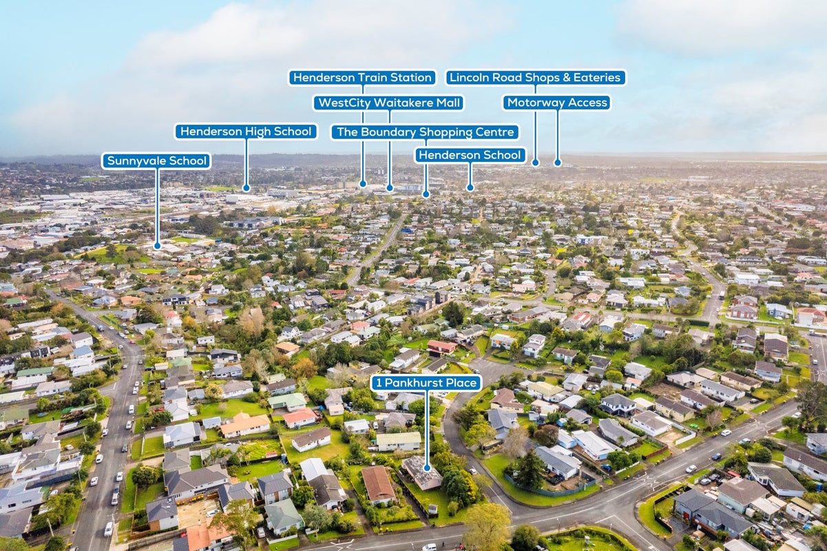 1 Pankhurst Place, Sunnyvale, Auckland - Carousel 21