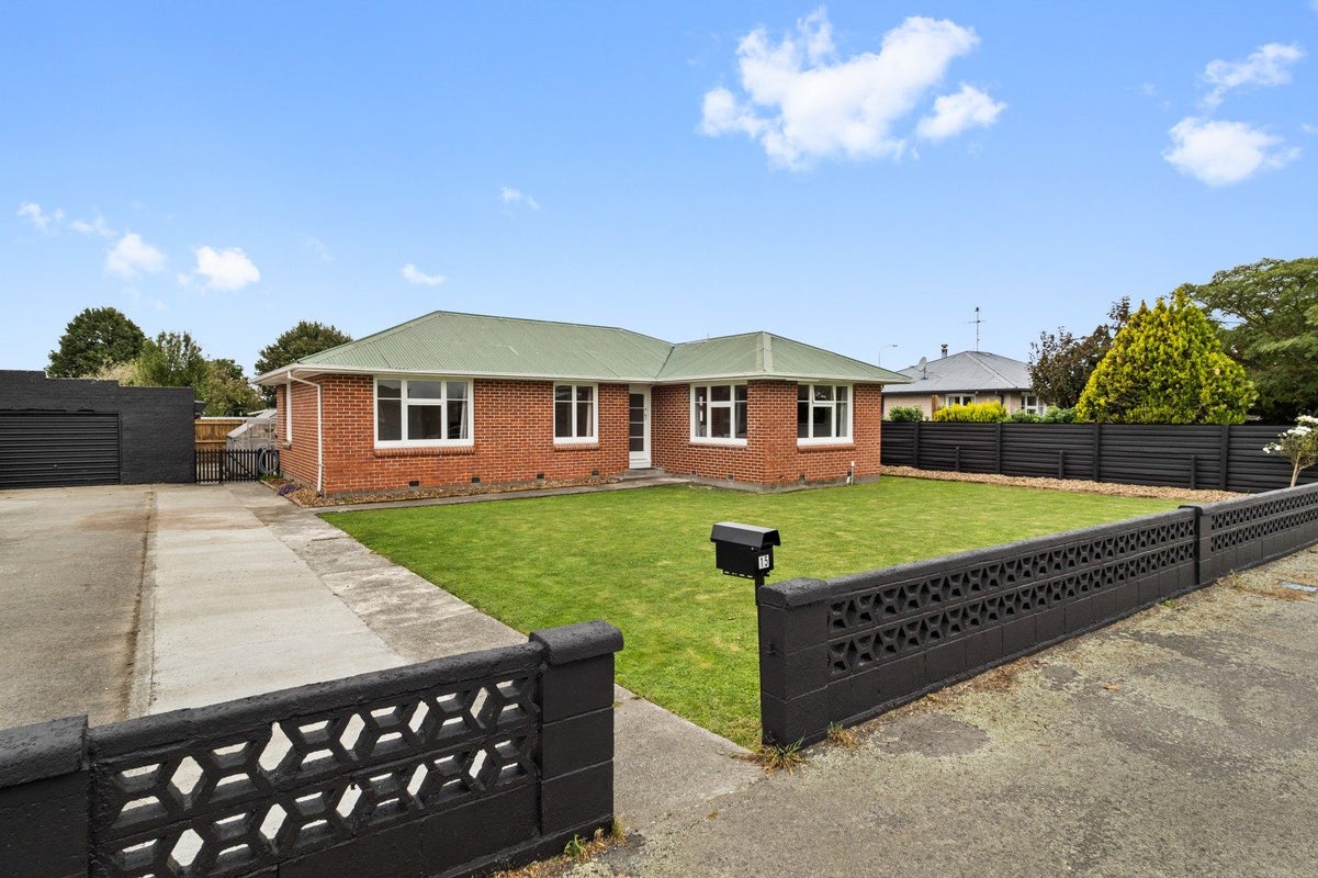 15 Suffolk Street, Hampstead, Ashburton - Carousel 1