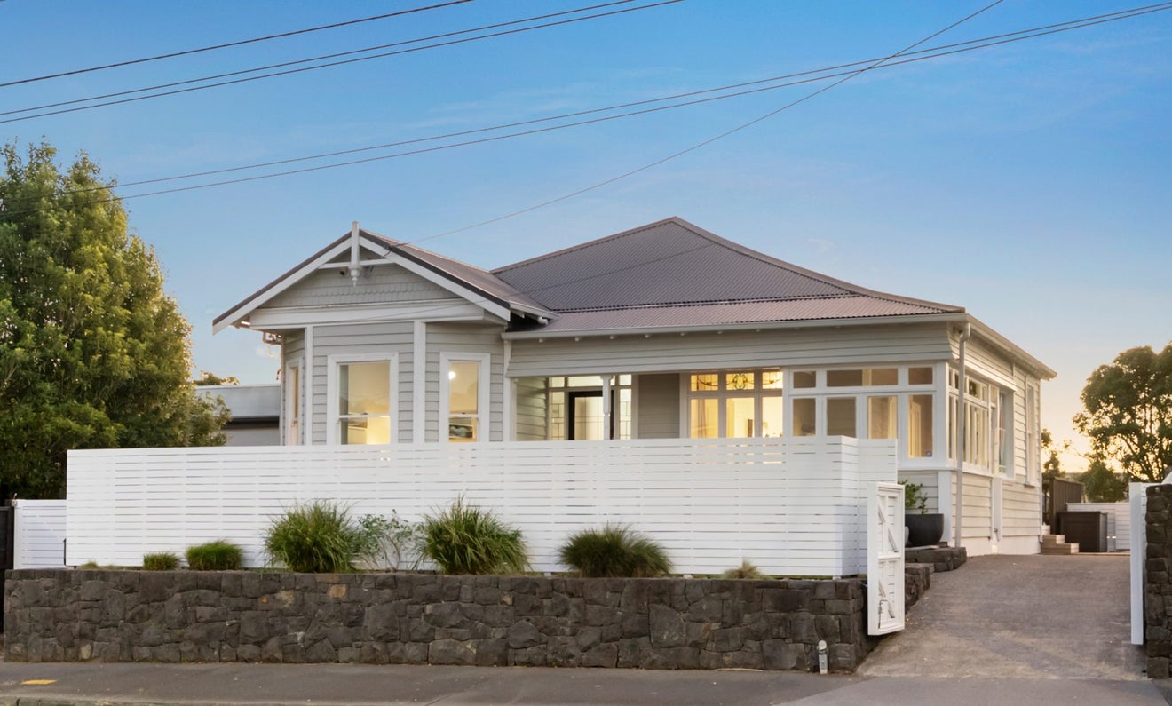 197 Sandringham Road, Sandringham, Auckland - Carousel 1