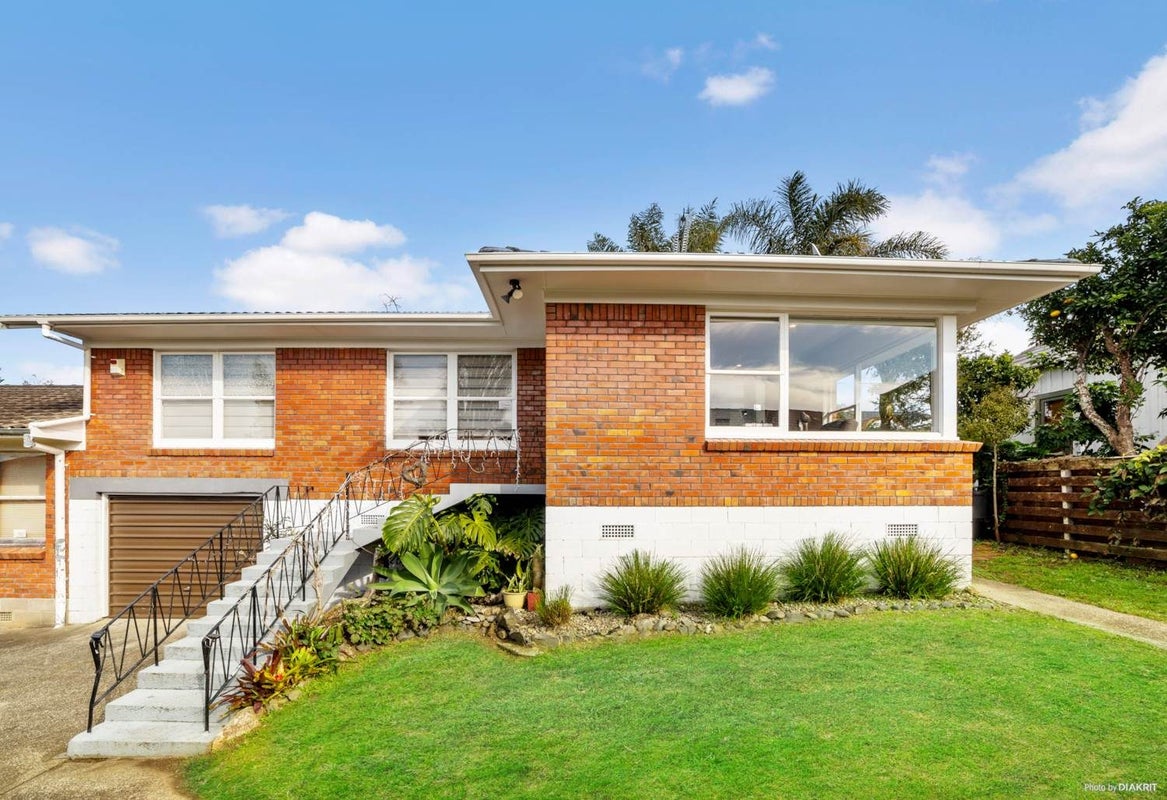 1/68 Nile Road, Milford, Auckland - Carousel 2