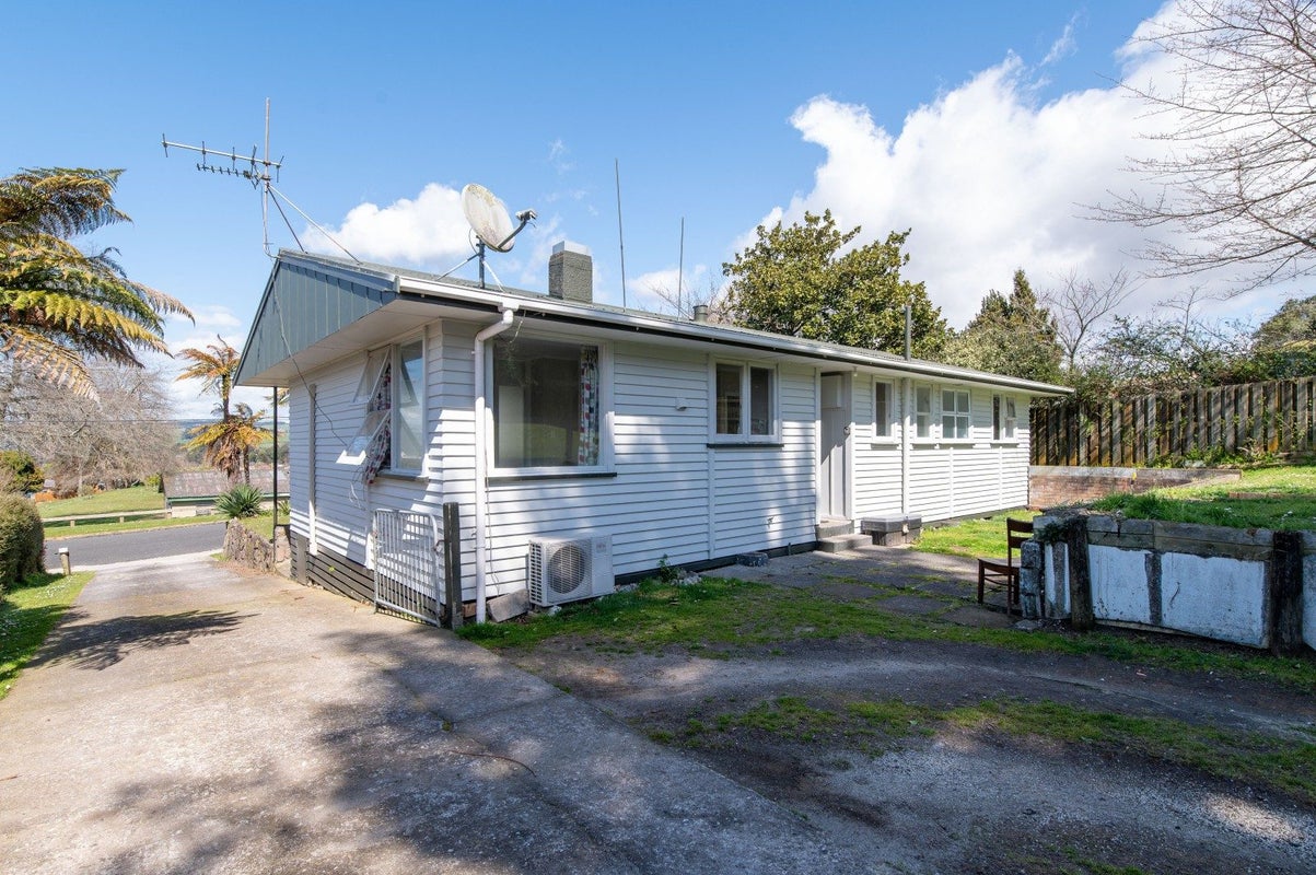 104 Turner Drive, Western Heights, Rotorua - Carousel 2
