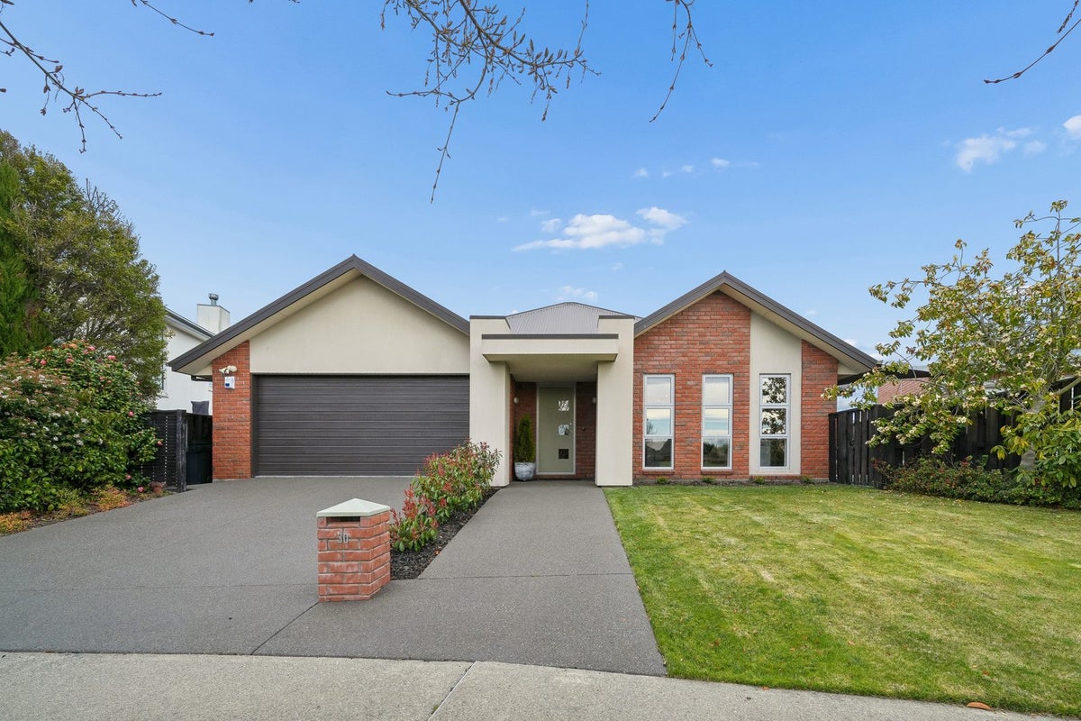30 Wagner Crescent, Northwood, Christchurch - Carousel 2