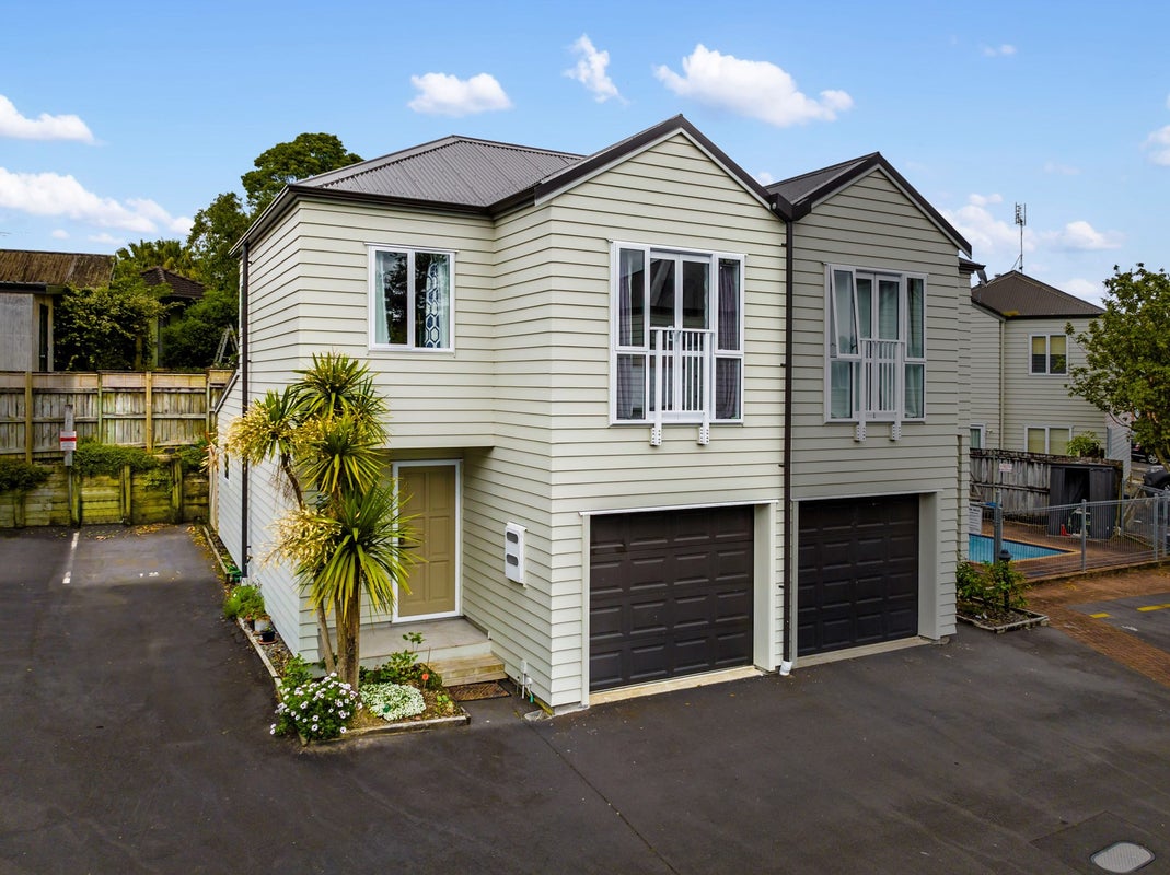 12/30 John Jennings Drive, Oteha, Auckland - Carousel 2