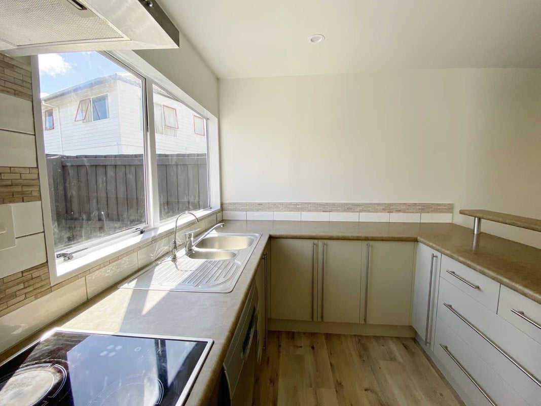 5/96 King Street, Sydenham, Christchurch - Carousel 2