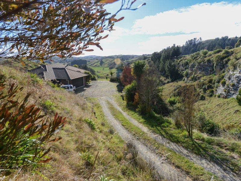 880 Maraetotara Road, Maraetotara, Havelock North - Carousel 26