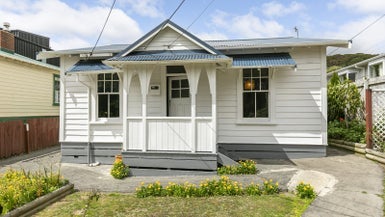 27 Bombay Street, Ngaio, Wellington - Carousel 1