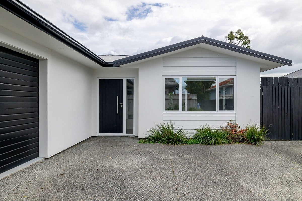 36A Botanical Road, Takaro, Palmerston North - Carousel 1