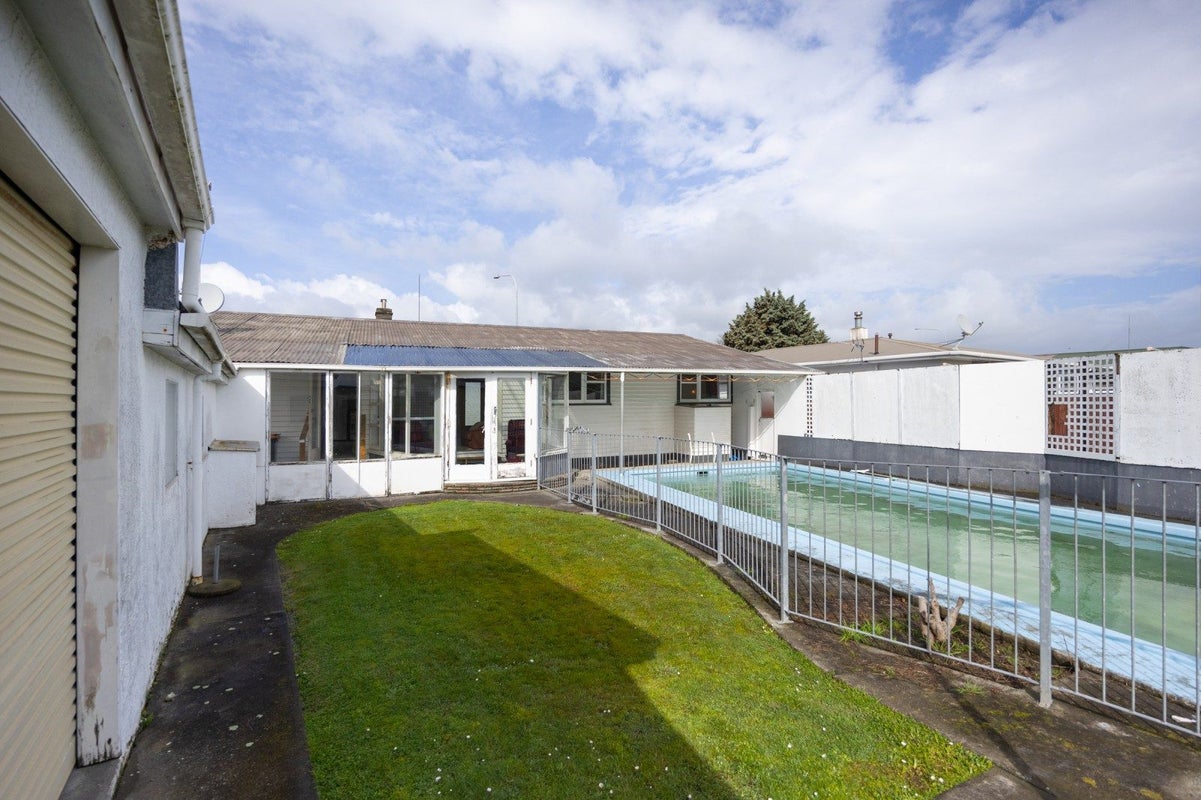 74 Fairs Road, Milson, Palmerston North - Carousel 22