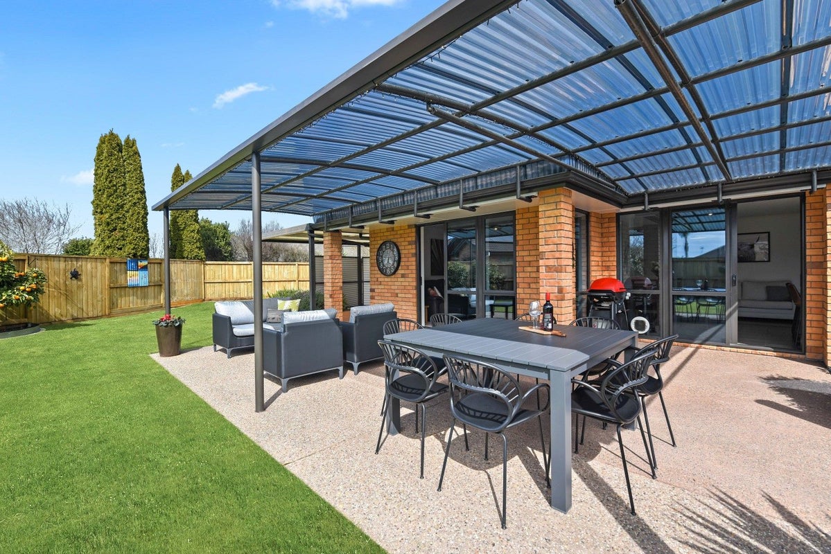 44 Winchester Place, Rototuna North, Hamilton - Carousel 2