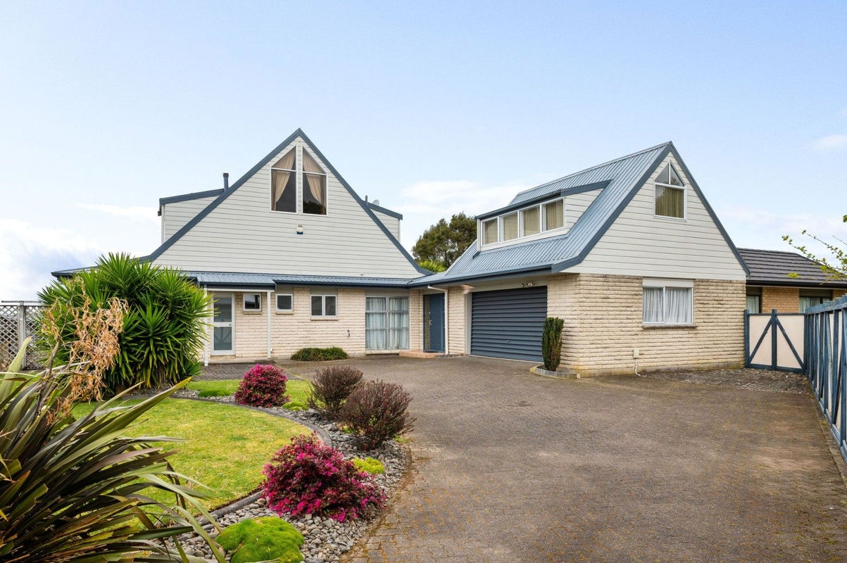 9 Chestnut Place, Pukete, Hamilton - Carousel 1