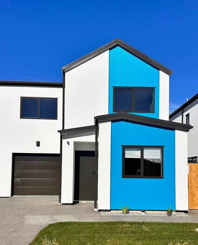18 Samantha Lawry Road, Hornby, Christchurch - Carousel 1