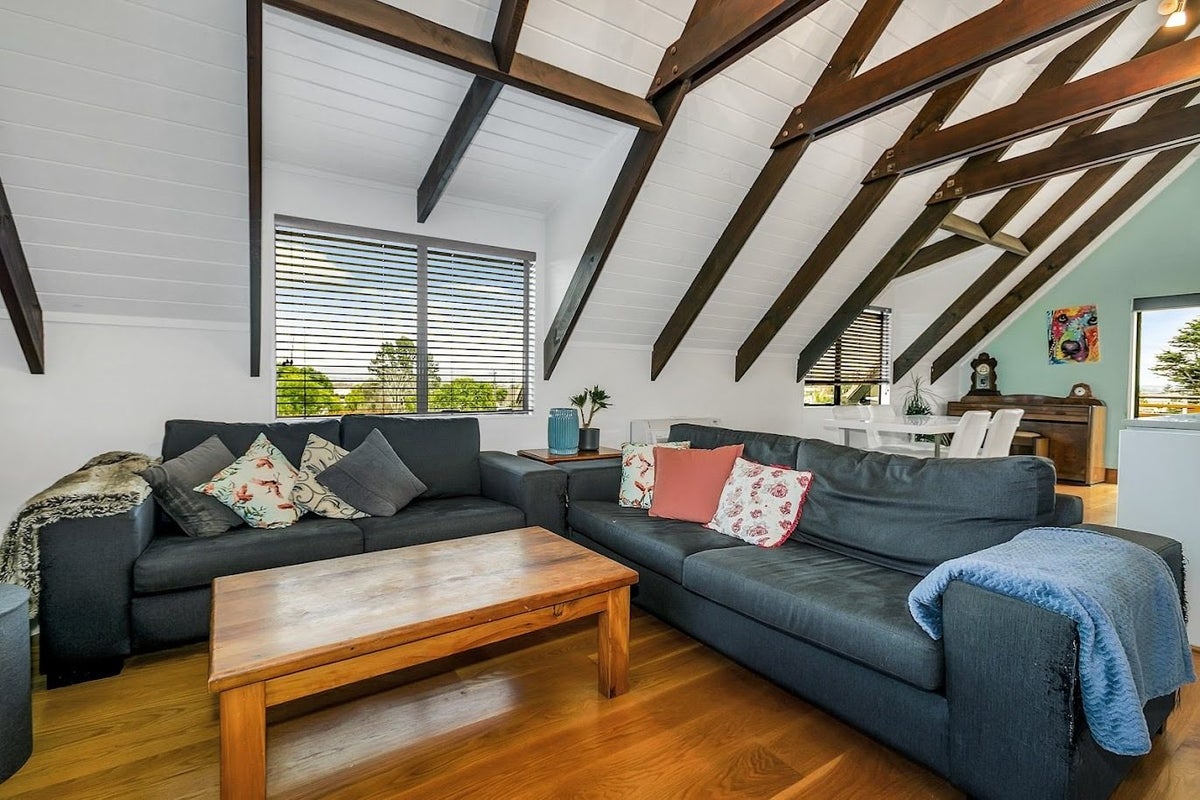 43A Formby Avenue, Point Chevalier, Auckland - Carousel 2