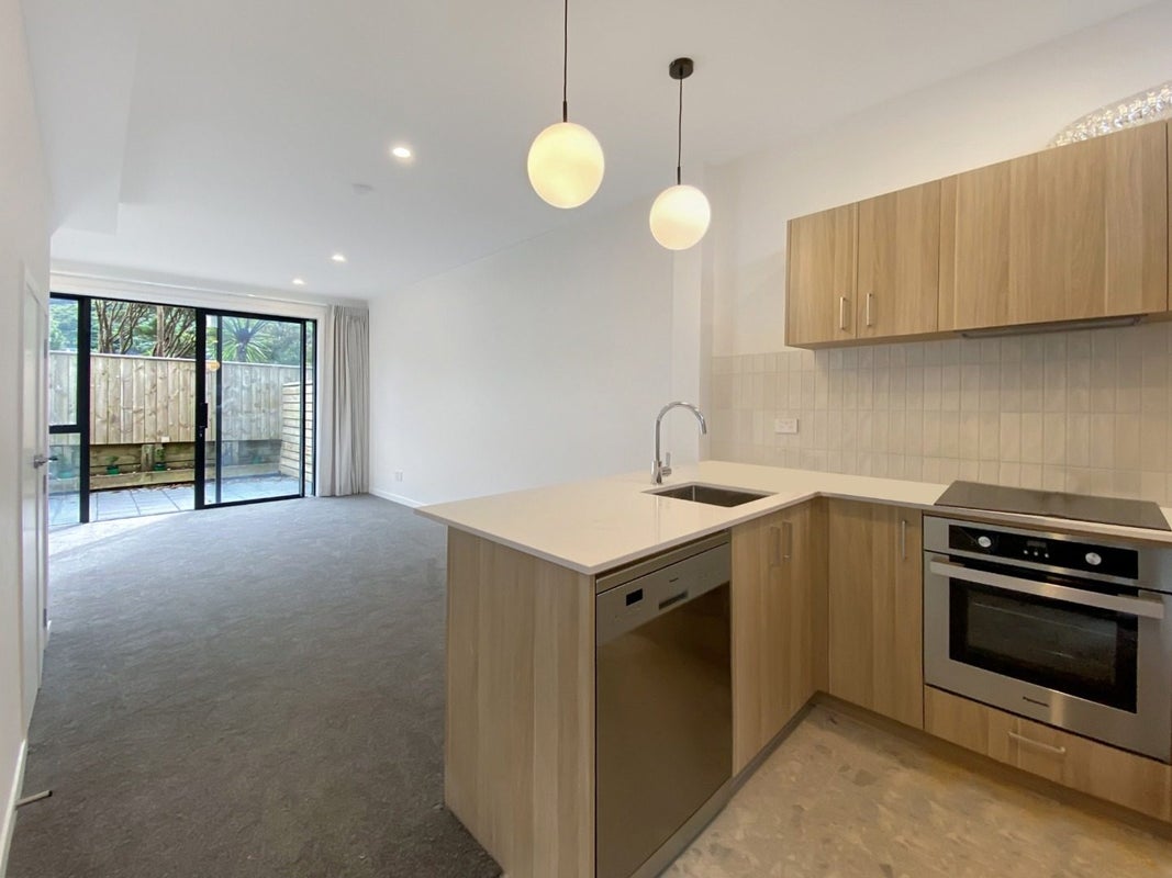 11/1 Elliott Street, Johnsonville, Wellington - Carousel 2