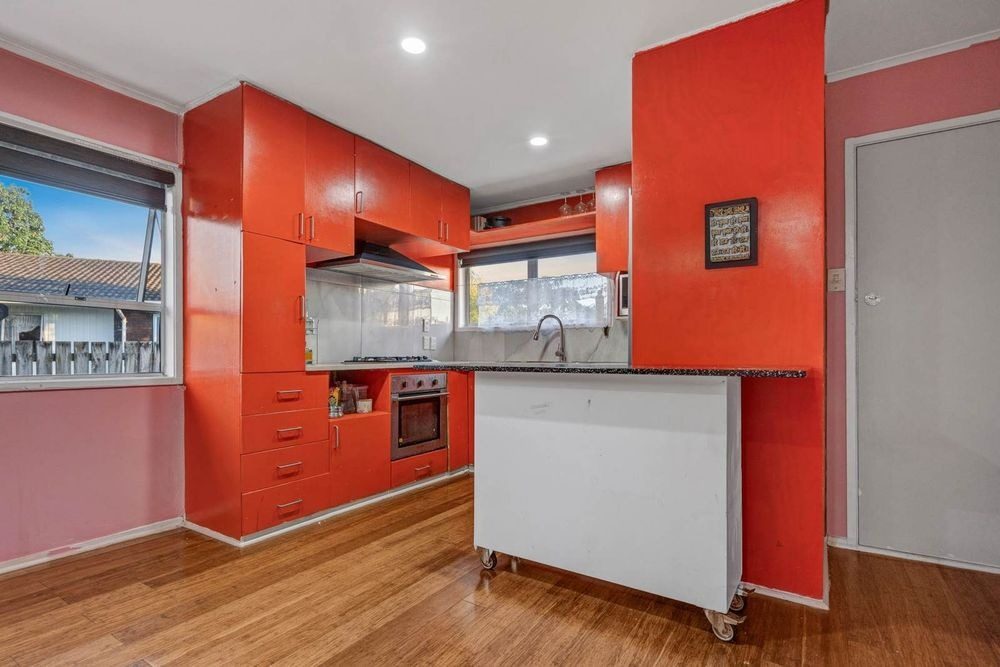 11 Fairdale Avenue, Red Hill, Papakura - Carousel 7