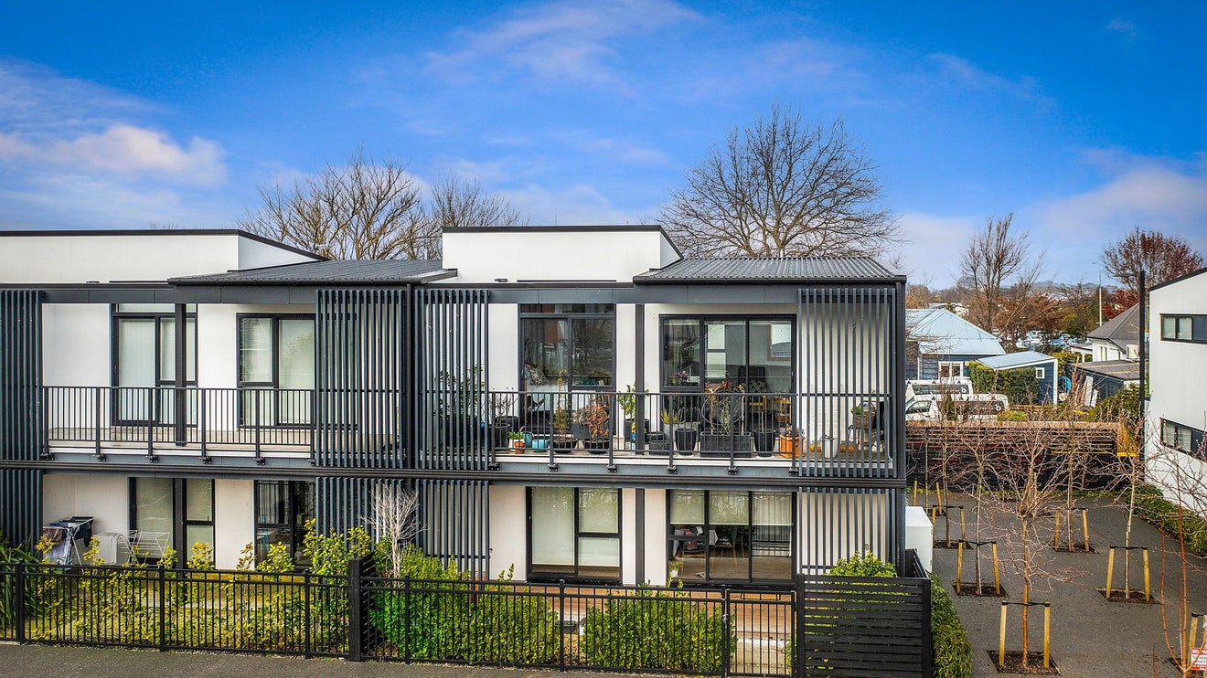 104/142 Leinster Road, Merivale, Christchurch - Carousel 1