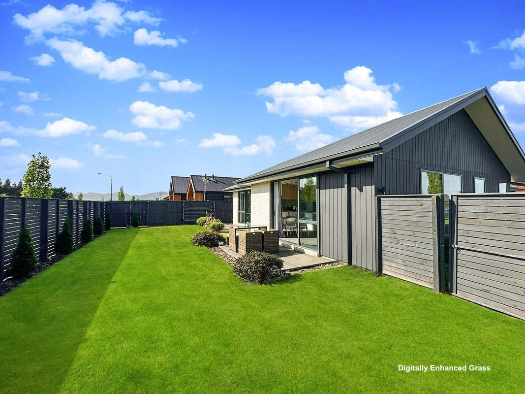 1 Agathis Crescent, Wigram, Christchurch - Carousel 2