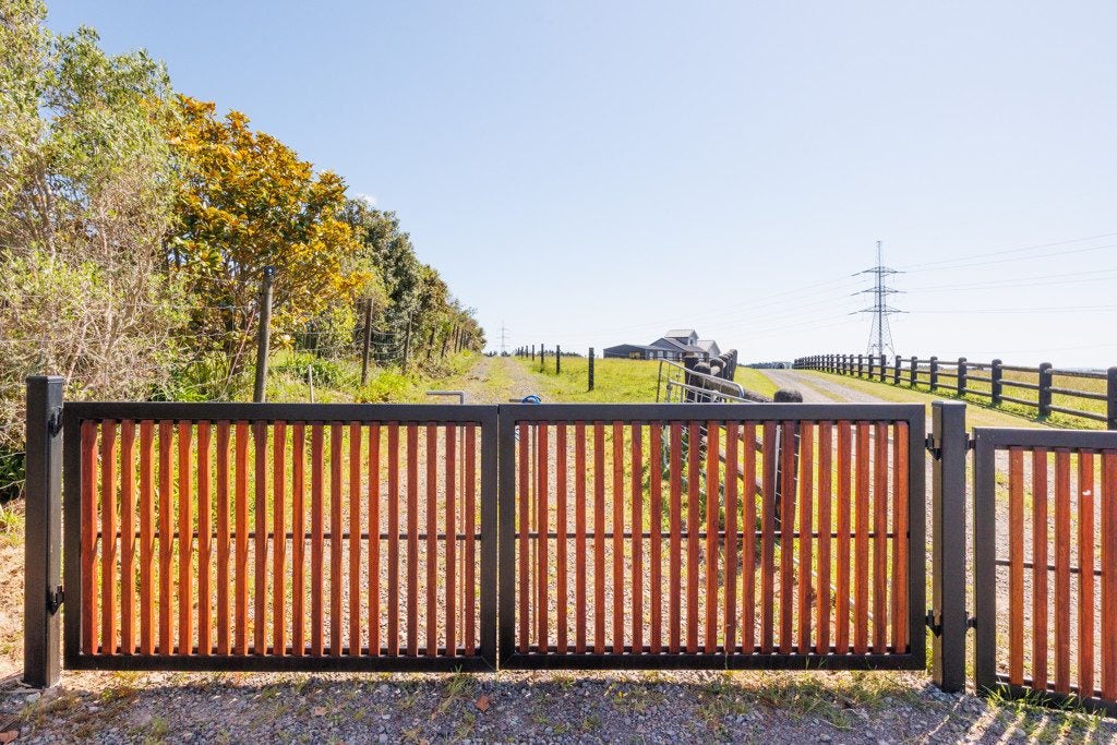 172 Kahuterawa Road, Linton, Palmerston North - Carousel 2