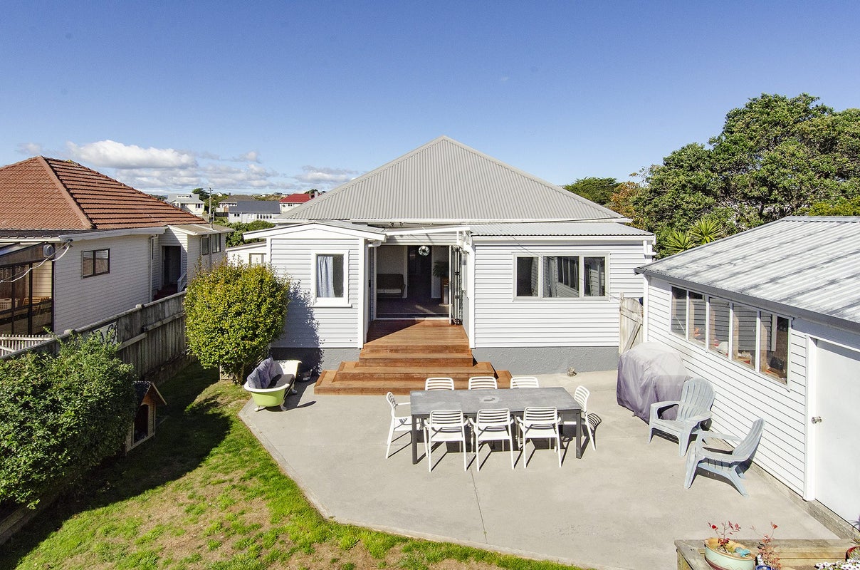 2 Atua Street, Johnsonville, Wellington - Carousel 1