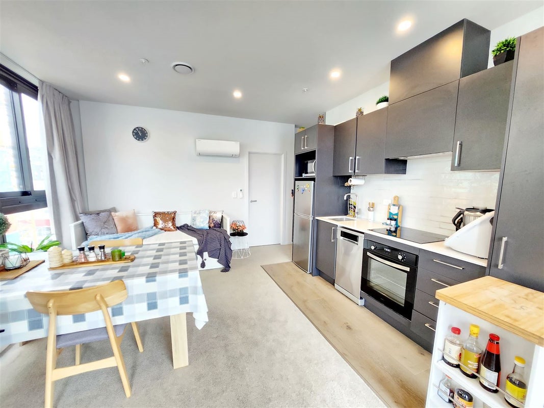 607/123B Taranaki Street, Te Aro, Wellington - Carousel 1