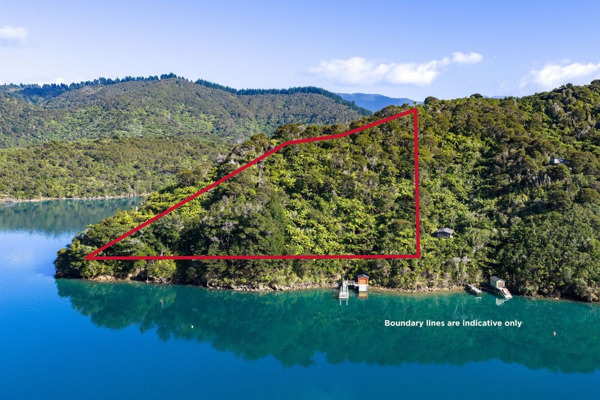 0 Fence Bay, Onahau Bay, Marlborough Sounds - Carousel 2