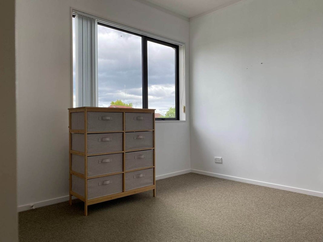 5 Regia Close, Half Moon Bay, Auckland - Carousel 10