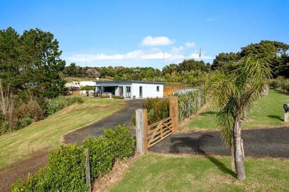 124 Te Kanae Road, Helensville - Carousel 1