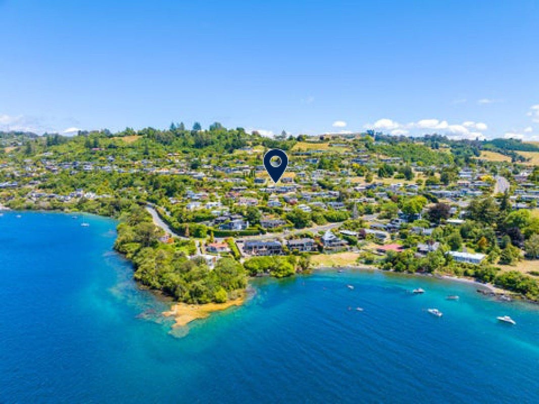 23 Wakeman Road, Acacia Bay, Taupo - Carousel 1