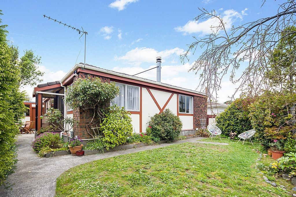 3A Arizona Grove, Brooklyn, Wellington - Carousel 1