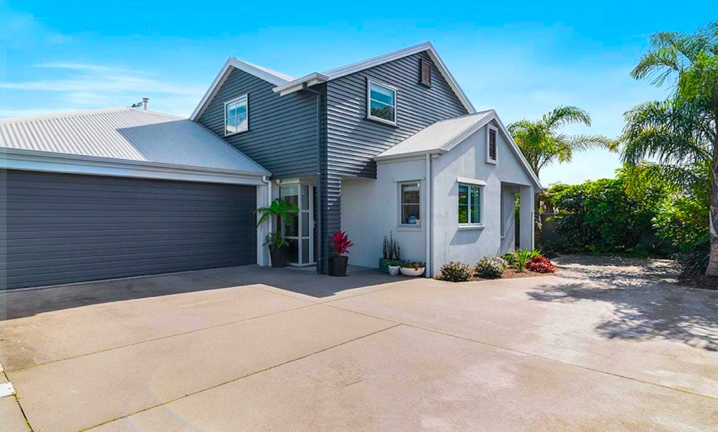 7C Grey Street, Glenholme, Rotorua - Carousel 1