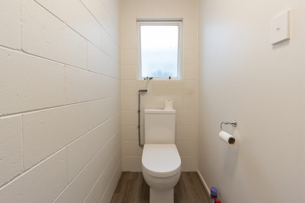 2/2 Ruakiwi Road, Hamilton Lake, Hamilton - Carousel 14