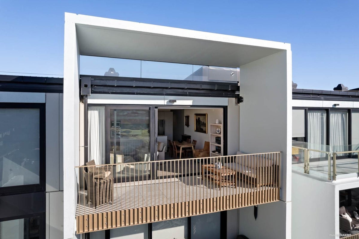 404/1 Bluegrey Avenue, Stonefields, Auckland - Carousel 1