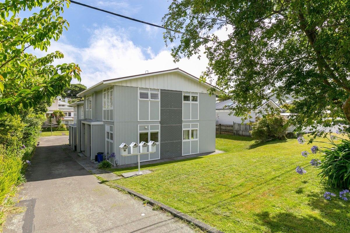 42B Ngatoto Street, Ngaio, Wellington - Carousel 1