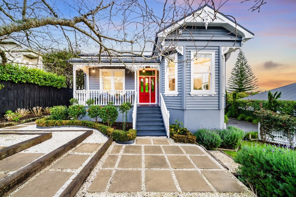 18 Kimberley Road, Epsom, Auckland - Carousel 1